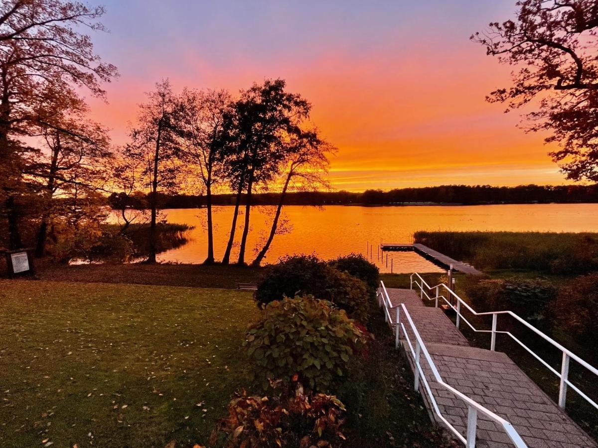 Hotel Am Untersee Bantikow Bagian luar foto