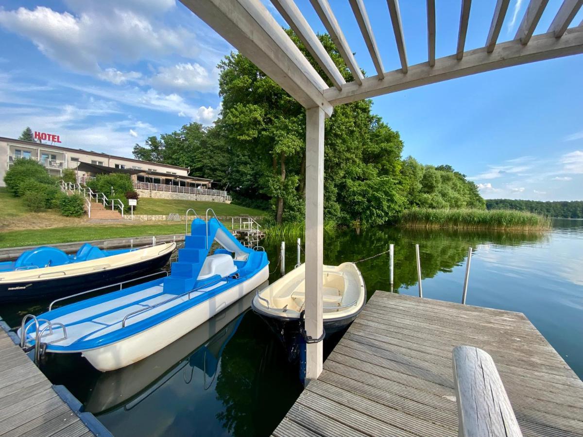 Hotel Am Untersee Bantikow Bagian luar foto