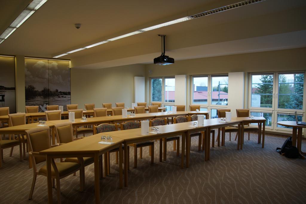 Hotel Am Untersee Bantikow Bagian luar foto